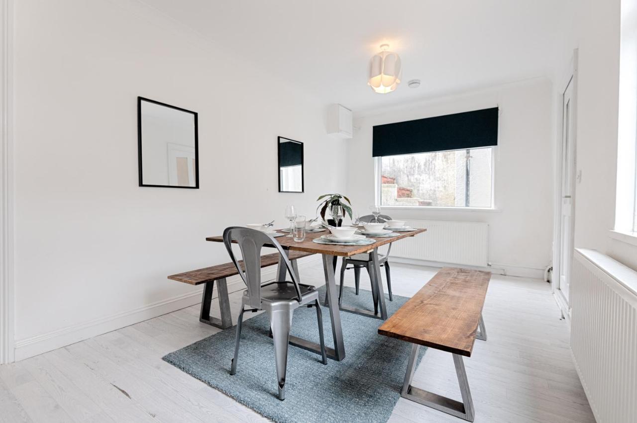 Make This Your Base! Tv In Every Bedroom! Merthyr Tydfil Exterior foto